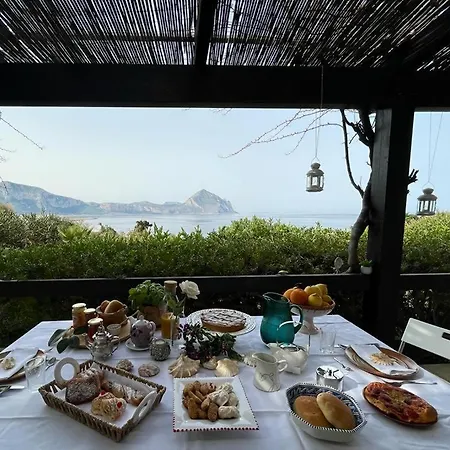 Pittalumari Makari Tatil Evi