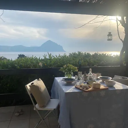 Pittalumari Makari Tatil Evi
